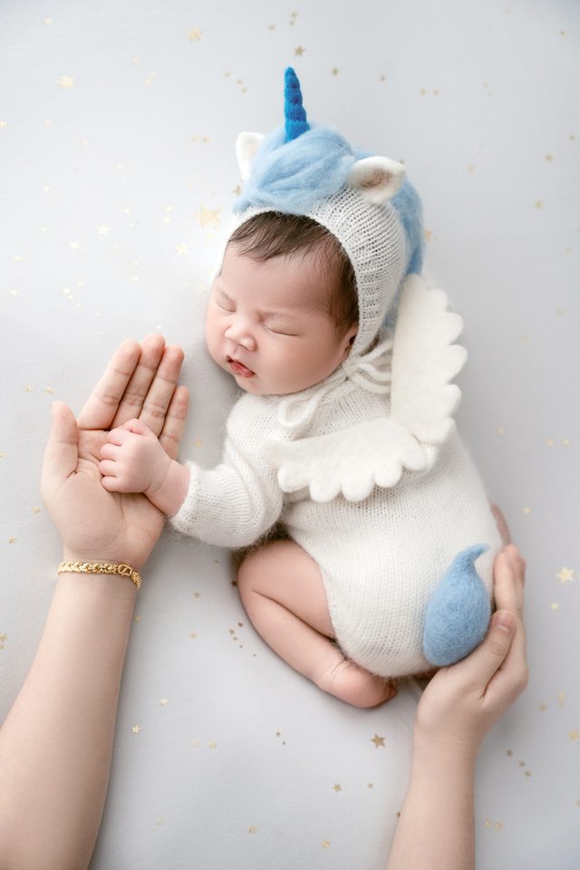 Kỳ Lân Nhỏ Giữa Trời Sao — ảnh sơ sinh tại Thúy Tô Studio, Vinhomes Ocean Park 2